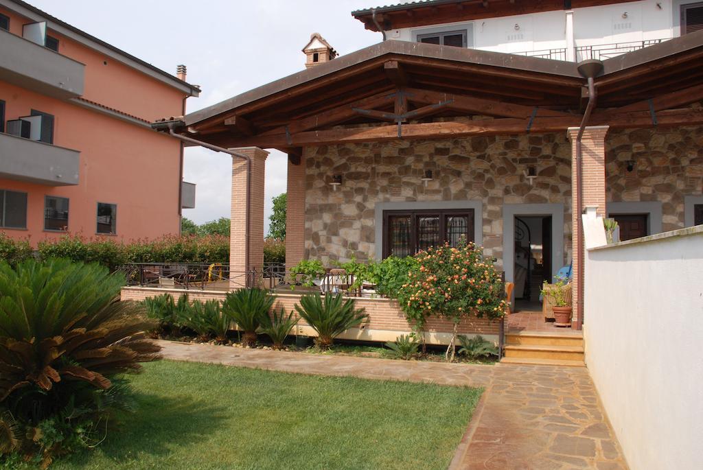 Villa Cecilia ฟิวมิชีโน ภายนอก รูปภาพ